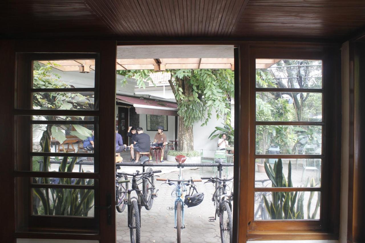 Hotel Bumi Asih Gedung Sate Bandung Kültér fotó