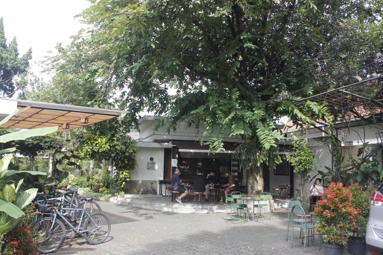 Hotel Bumi Asih Gedung Sate Bandung Kültér fotó