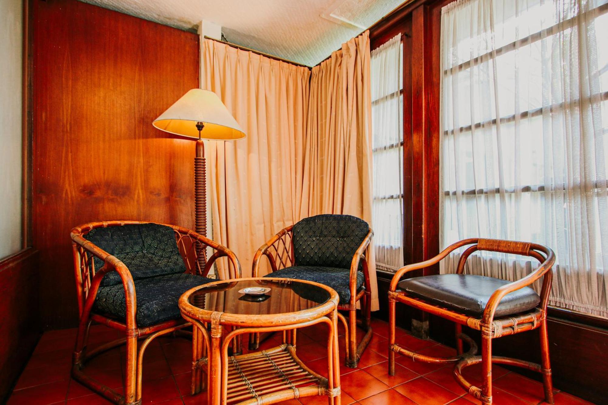 Hotel Bumi Asih Gedung Sate Bandung Kültér fotó